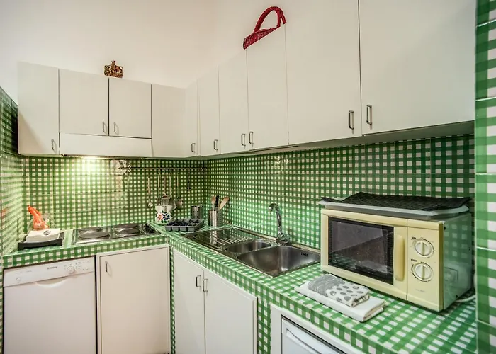 Le Di Andrea - Nel Cuore Di Trastevere Apartment *